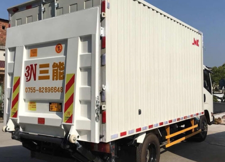 1.5T cantilever hydraulic car tail lift